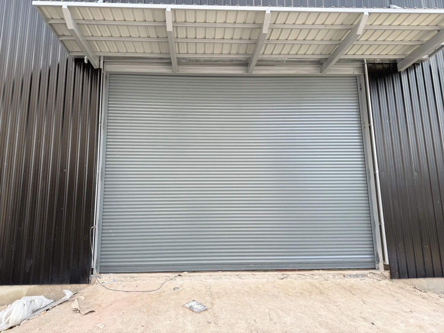 Rolling shutters